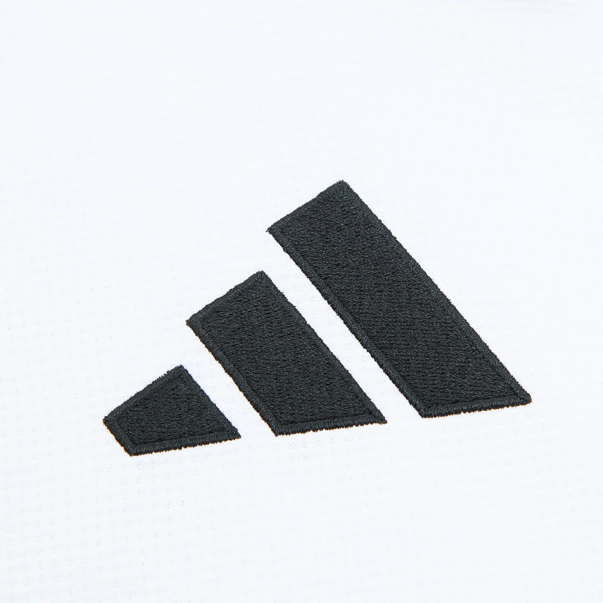 2024-25 Fulham FC 1a Equipación - Image 4